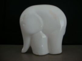 Vintage beeldje olifant - wit - VERKOCHT