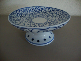 Schaal blauw/wit op voet - VERKOCHT