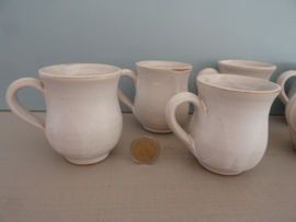 Set van 6 kopjes - keramiek - aardewerk - VERKOCHT