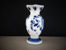 Vaasje/kruikje Delfts blauw - Handpainted - VERKOCHT