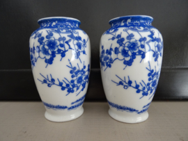 Vaasjes - blauw/wit - VERKOCHT
