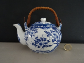 Theepotje prunus - bloesem Japans - blauw/wit - VERKOCHT
