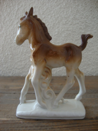 Beeldje paard pony veulen - VERKOCHT