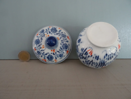 Dekselpotje - blauw/wit/rood - VERKOCHT