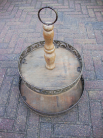 Houten etagere - VERKOCHT