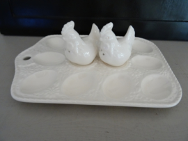Eierschaal met peper- en zoutstel - kip - wit - VERKOCHT