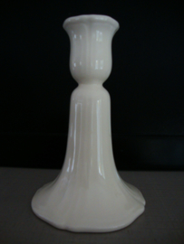 Kandelaar Wedgwood - creme - Queens shape - VERKOCHT