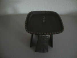 Metalen kandelaar - VERKOCHT