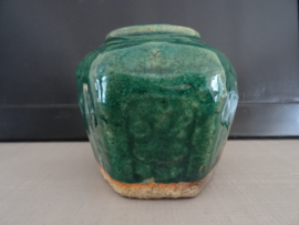 Groen gemberpotje - verweerd - VERKOCHT
