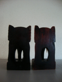 Vintage boekensteunen olifant - hout - VERKOCHT