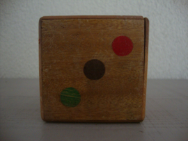 Houten dobbelsteen - spaarpot - vintage - VERKOCHT