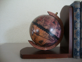 Vintage boekensteunen wereldbol - globe - VERKOCHT