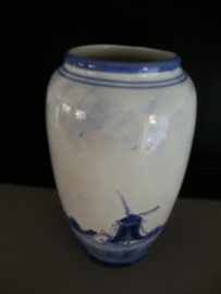 Delfts blauwe vaas - Hollands - handbeschilderd - VERKOCHT