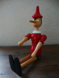 Houten pinokkio pop - VERKOCHT