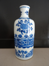Antiek vaasje - Chinees  - VERKOCHT
