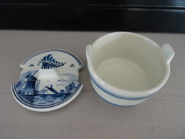 Delfts blauw dekselpotje - VERKOCHT