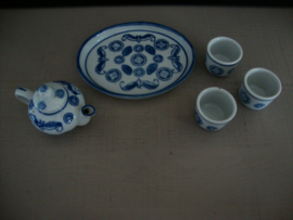 Miniatuur theeserviesje - Chinees - VERKOCHT