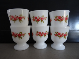 Eierdopjes - vintage - bloemetjes - VERKOCHT