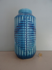 Vaas blauw - VERKOCHT