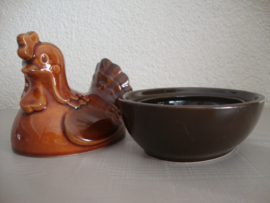 Vintage dekschaaltje kip - bruin aardewerk - VERKOCHT