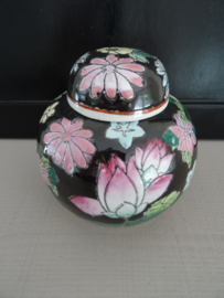 Chinese gemberpot - famille noir - VERKOCHT