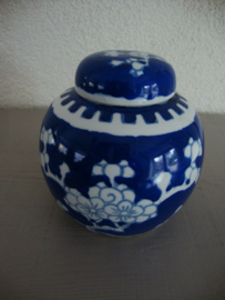 Gemberpotje prunus - blauw wit - VERKOCHT