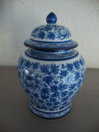 Dekselpot blauw wit - Thailand - bronzen strip - VERKOCHT