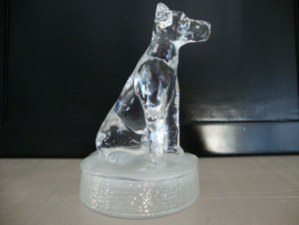 Beeldje glas hond - VERKOCHT