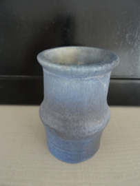 Blauw vaasje - keramiek - vintage - VERKOCHT