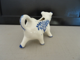 Melkkannetje koe - Delfts blauw - handbeschilderd - VERKOCHT
