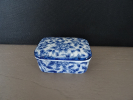 Klein dekseldoosje - blauw/wit - bloemetjes - VERKOCHT
