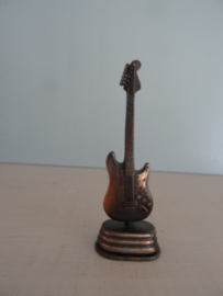 Vintage puntenslijper - gitaar - miniatuur - VERKOCHT
