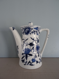 Theekannetje met melkkannetje - VERKOCHT