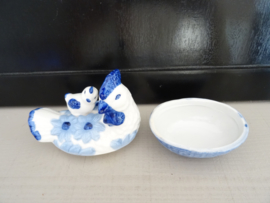 Schaaltje kip - blauw/wit - VERKOCHT