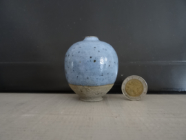 Klein (mini) vaasje blauw - VERKOCHT