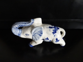 Beeldje olifant - Delfts blauw - handpainted - VERKOCHT
