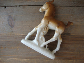Beeldje paard pony veulen - VERKOCHT