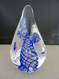 Presse papier - glas met blauwe spiraal - VERKOCHT