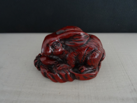 Beeldje konijn - rood - VERKOCHT
