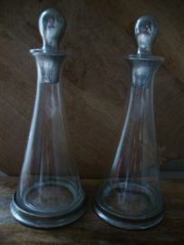 Glazen flesjes met tin - VERKOCHT