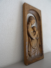 Houtsnijwerk - Moeder en kind - VERKOCHT