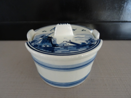 Delfts blauw dekselpotje - VERKOCHT