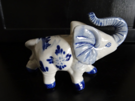Beeldje olifant - Delfts blauw - handpainted - VERKOCHT