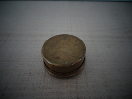 Klein rond doosje - messing of koper - bril - pillendoosje