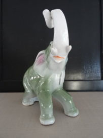 Beeld olifant - groen - VERKOCHT