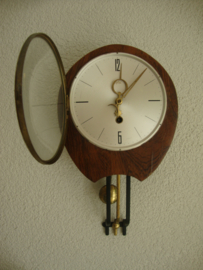 Vintage klok wandklok met slinger - Orfac - VERKOCHT