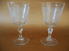 Set bewerkte glazen - VERKOCHT