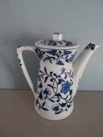 Theekannetje met melkkannetje - VERKOCHT
