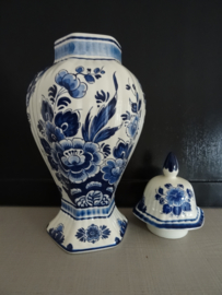 Delfts blauwe dekselpot - VERKOCHT