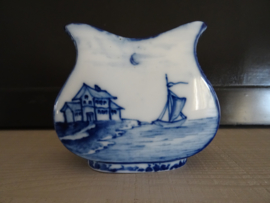 Delfts blauw vaasje - VERKOCHT